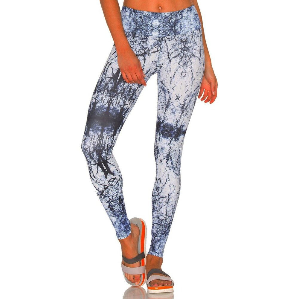 Onzie Women's Low-rise 'Edgar' Blue & White Long Legging